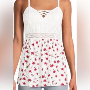 No Boundaries Juniors' Lace Bra
Cup Tank